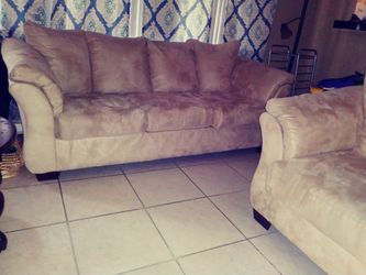 I am selling everything $10 off tomorrow, Saturday June 29, 2019 from 12:30 to 3:30pm.