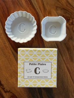 ✨ New Rosanna White Monogrammed C Petite Plates for Jewelry, Coins, etc Square & Round