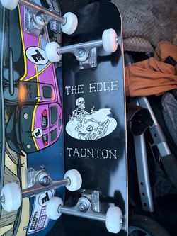 Skate board