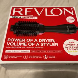 Revlon Pro One-Step Hair Dryer Volumizer Brush - New In Box
