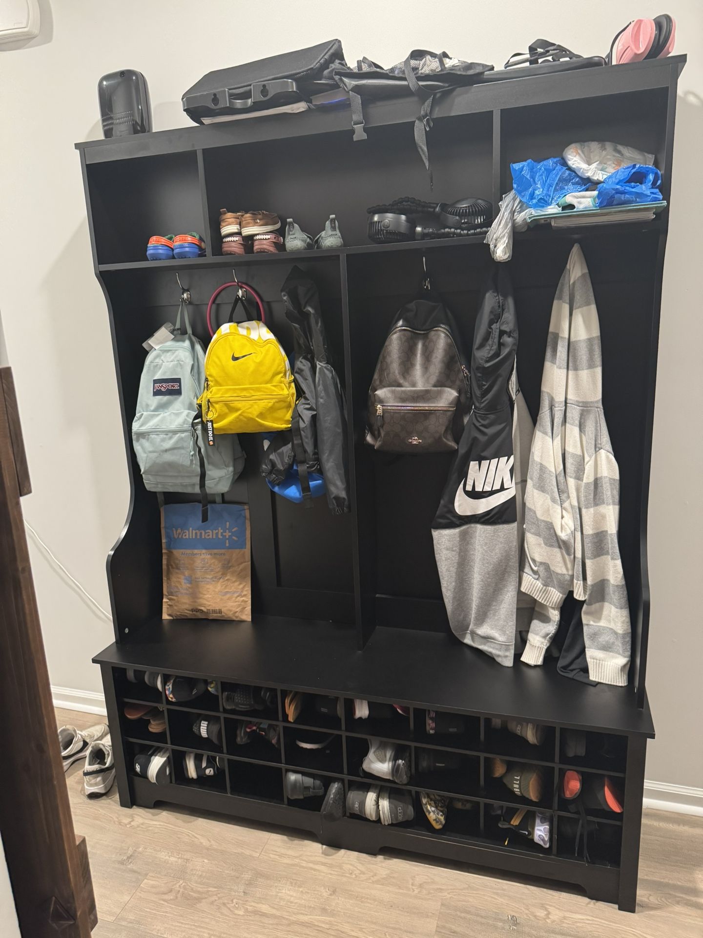 24 Shoe Holder- With Hooks