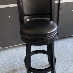Bar stool