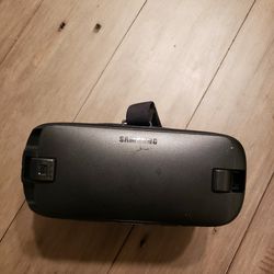 Samsung Gear VR, Powered By Oculus