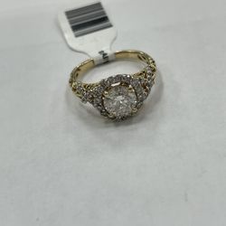 LADIES RING 14KT YG, 1.44ctw NATURAL DIAMOND, SIZE 6.5, 3.2 GRAMS 