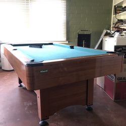 Mizerak Pool Billiards Table