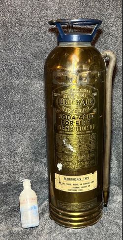 Vintage General Copper Fire Extinguisher Fire Guard Quick Aid Soda Acid TS-15