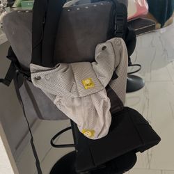 Lillie Baby Carrier