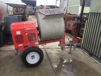 Mixer Concrete And Plaster Runs Great 5 Years Old 