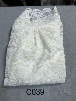 New - Med. White, Floral & Paisley Sheer Blouse (C039)