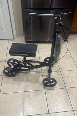 Knee scooter