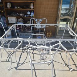 Vintage Iron Table Set