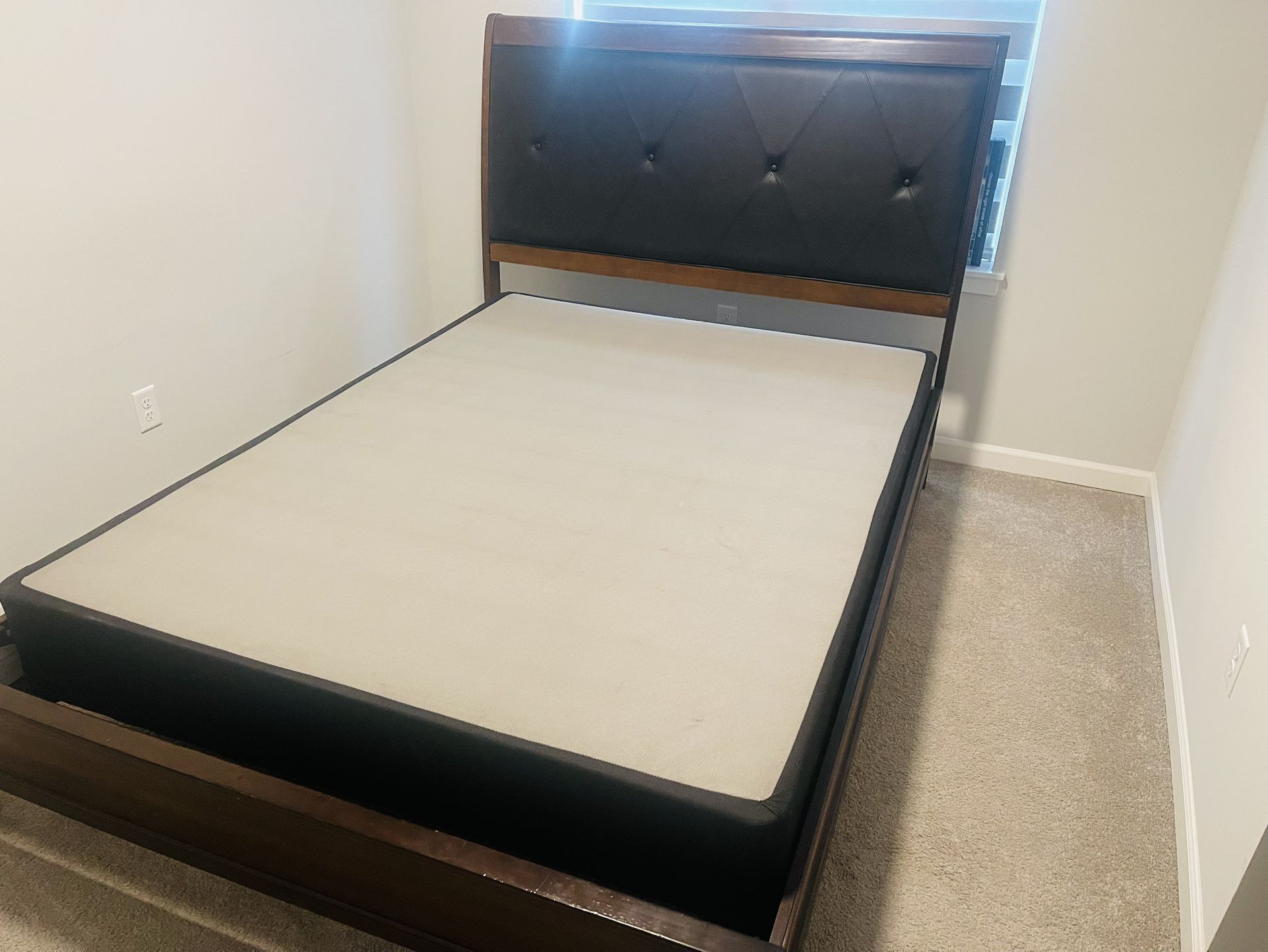 Queen Size Bed With Frame And Mattress Box 
