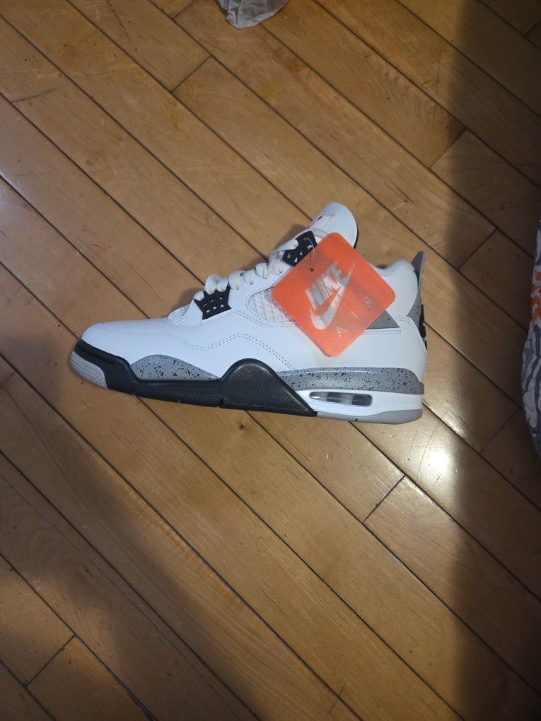 Brand New Jordan 4 White Cement