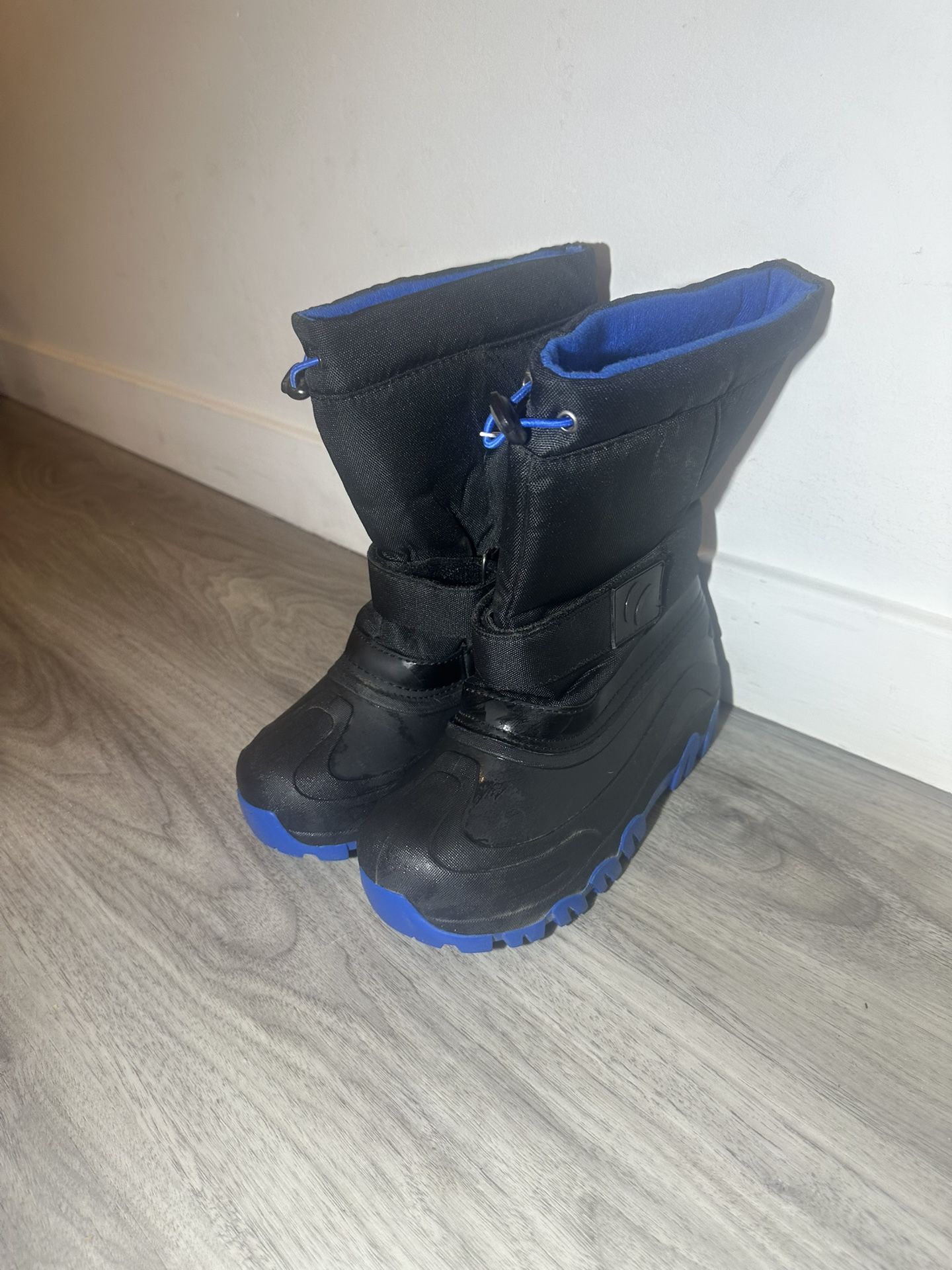 Youth Snow Boots‼️