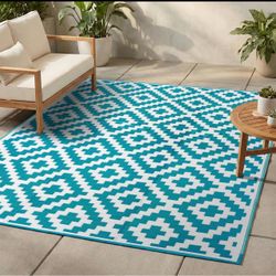 NEW FH Home 6x9 Reversible Indoor/Outdoor Rug – Teal & White