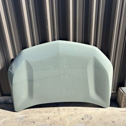 2025 Equinox Hood