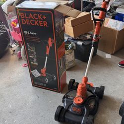 Black + DECKER 