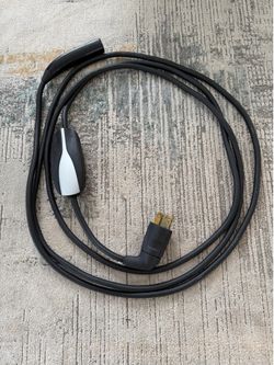 Tesla Gen 1 Mobile Connector 40A 1058221-01-H