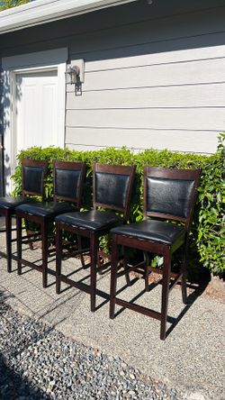 Counter high chairs