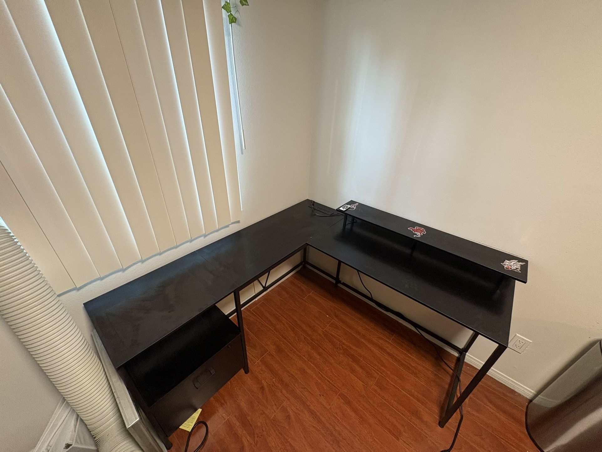 L-Shaped Amazon Office desk