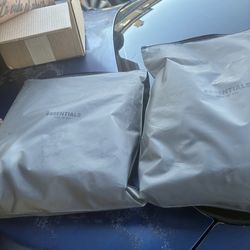 Plum essential hoodies