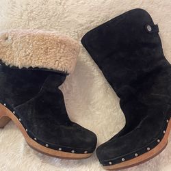 UGG booties $65 size 6