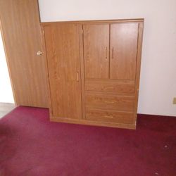 Armoire
