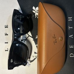 Ray-Ban Meta Wayfarer (Gen 1)