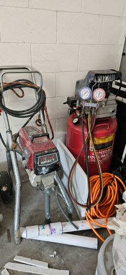 Titan Impact 440 High Rider paint sprayer