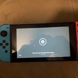 Nintendo Switch 