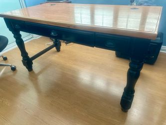 Executive Desk Set- Desk and two Credenzas-$500 for all