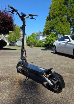 Apollo Phantom 2.0 Electric Scooter