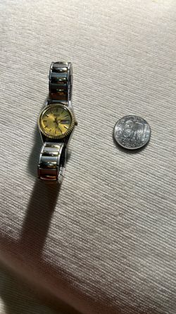 Seiko Quartz Day Date Woman’s 