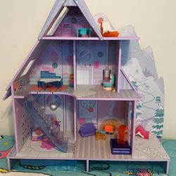 LOL PLAYHOUSE