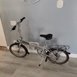 Dahon Folding Bike