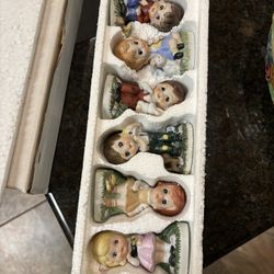 Vintage Set Of 6 Easter Boys and Girls  Pottery Figurines, New in Box, Korea