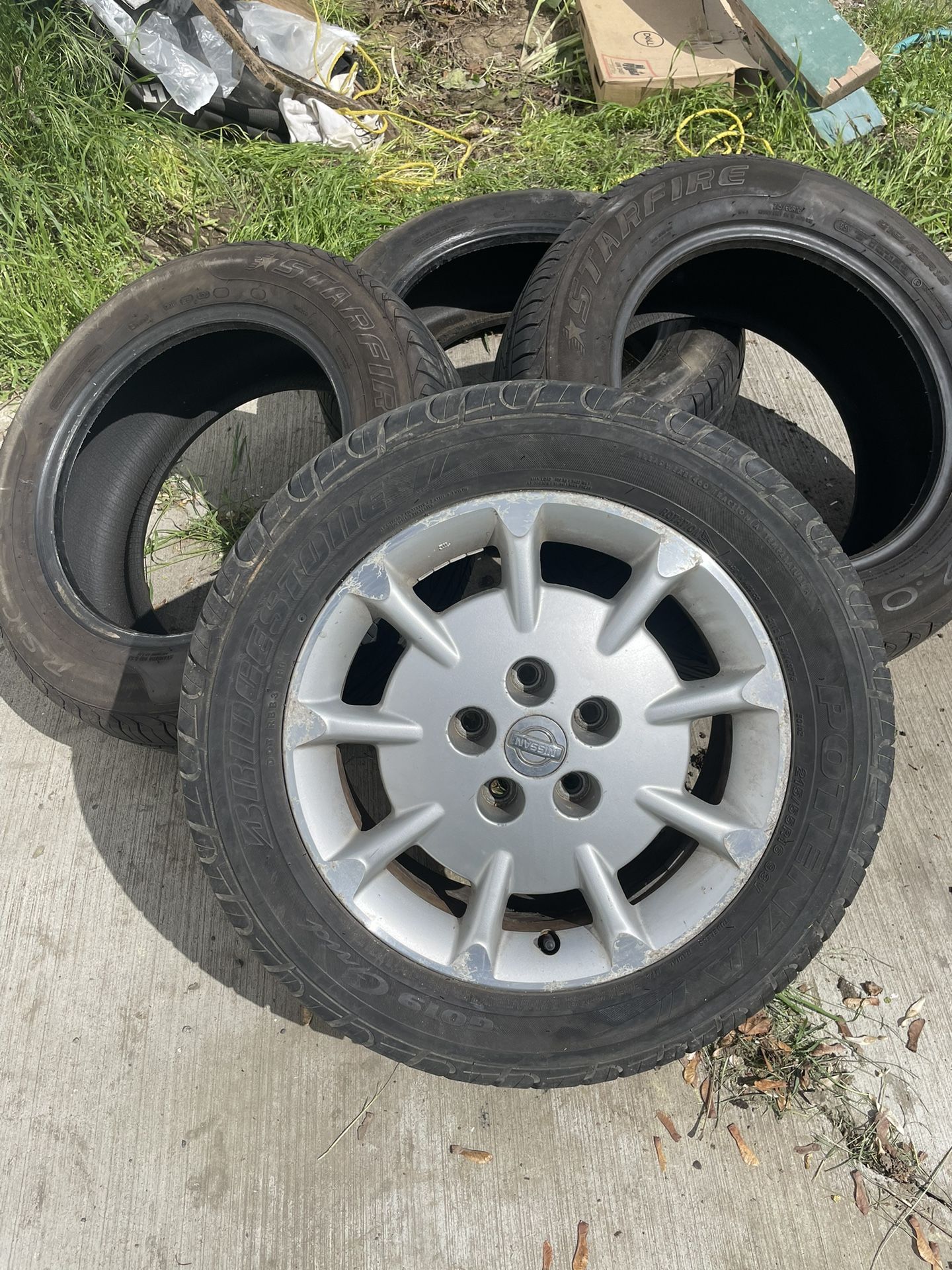 4 Tires 215/60R16 And 1 Wheel for Sale in Yakima, WA - OfferUp
