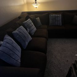 Couch Sectional Dark Brown 