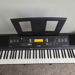 Yamaha Piano Psr-ew300