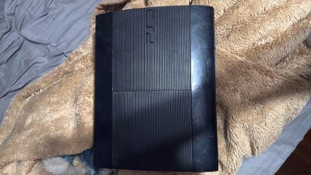 PlaysStation 3 Super Slim