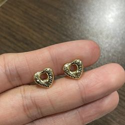 18k Gold Earring 