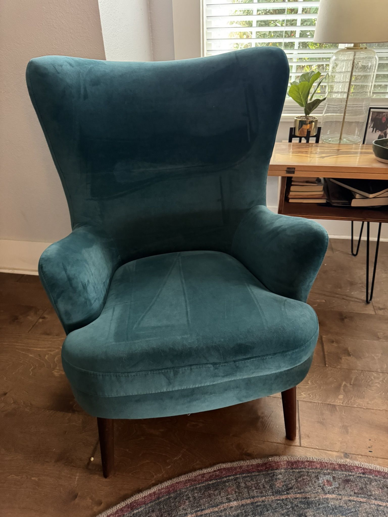 Decorative Chairs
