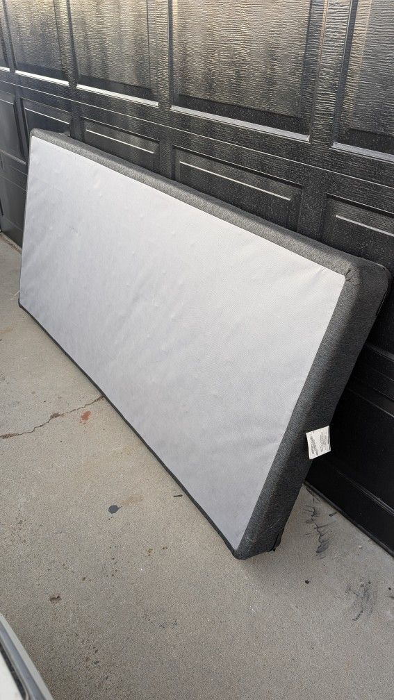 Free Twin XL Box Spring