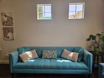 Living spaces sofa