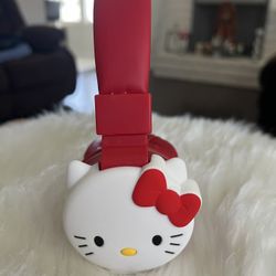 Hello Kitty Wireless Headphones 