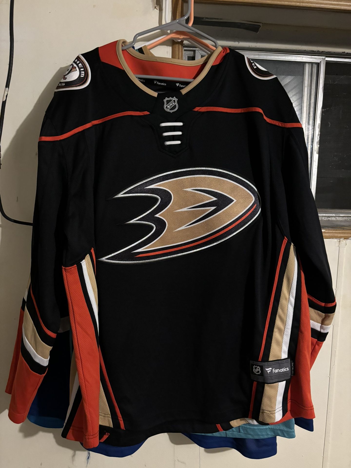 Corey Perry NHL Anahiem Ducks Fanatics Jersey Stitched XL