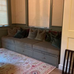 Bench Couch + Pillows 
