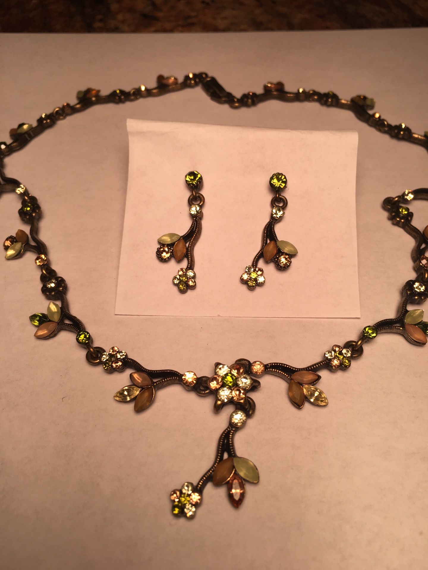 Green & amber rhinestone necklace & Earring set