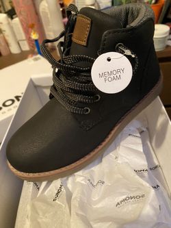 Boots Size 3