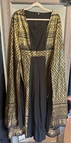 Black & Gold Abaya / Kaftan Style Dress – Size Large